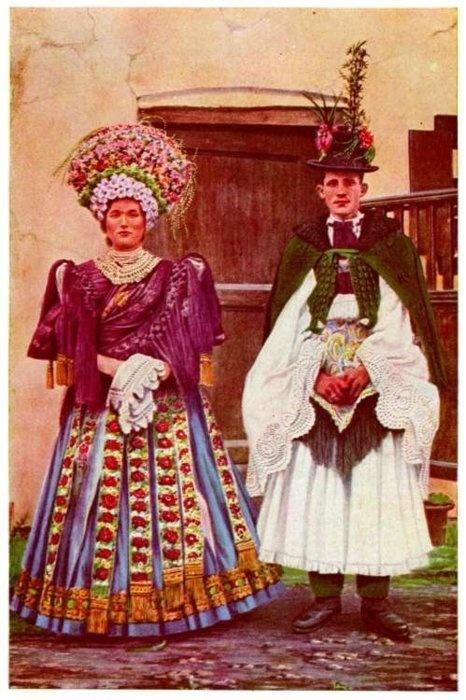 Венгерский национальный костюм - вышитая радость, фото № 26