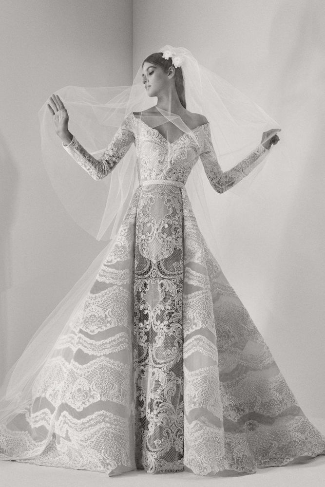 Коллекция свадебных платьев от ливанского дизайнера  Elie Saab. Осень-зима 2017-2018, фото № 1