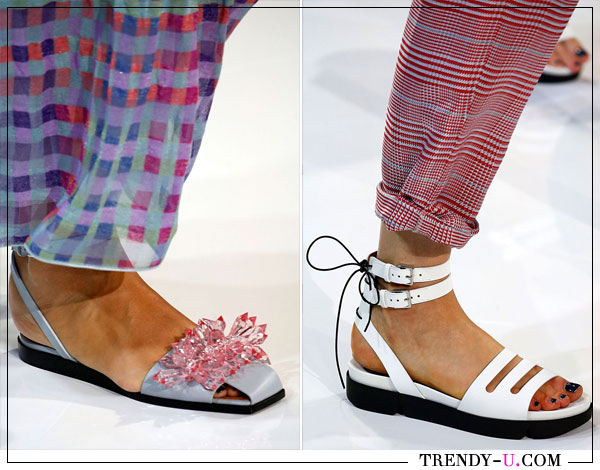 Модные сандалии для лета 2018 Emporio Armani