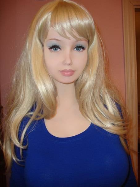 Лолита Ричи - 16-летняя живая кукла (14 фото)